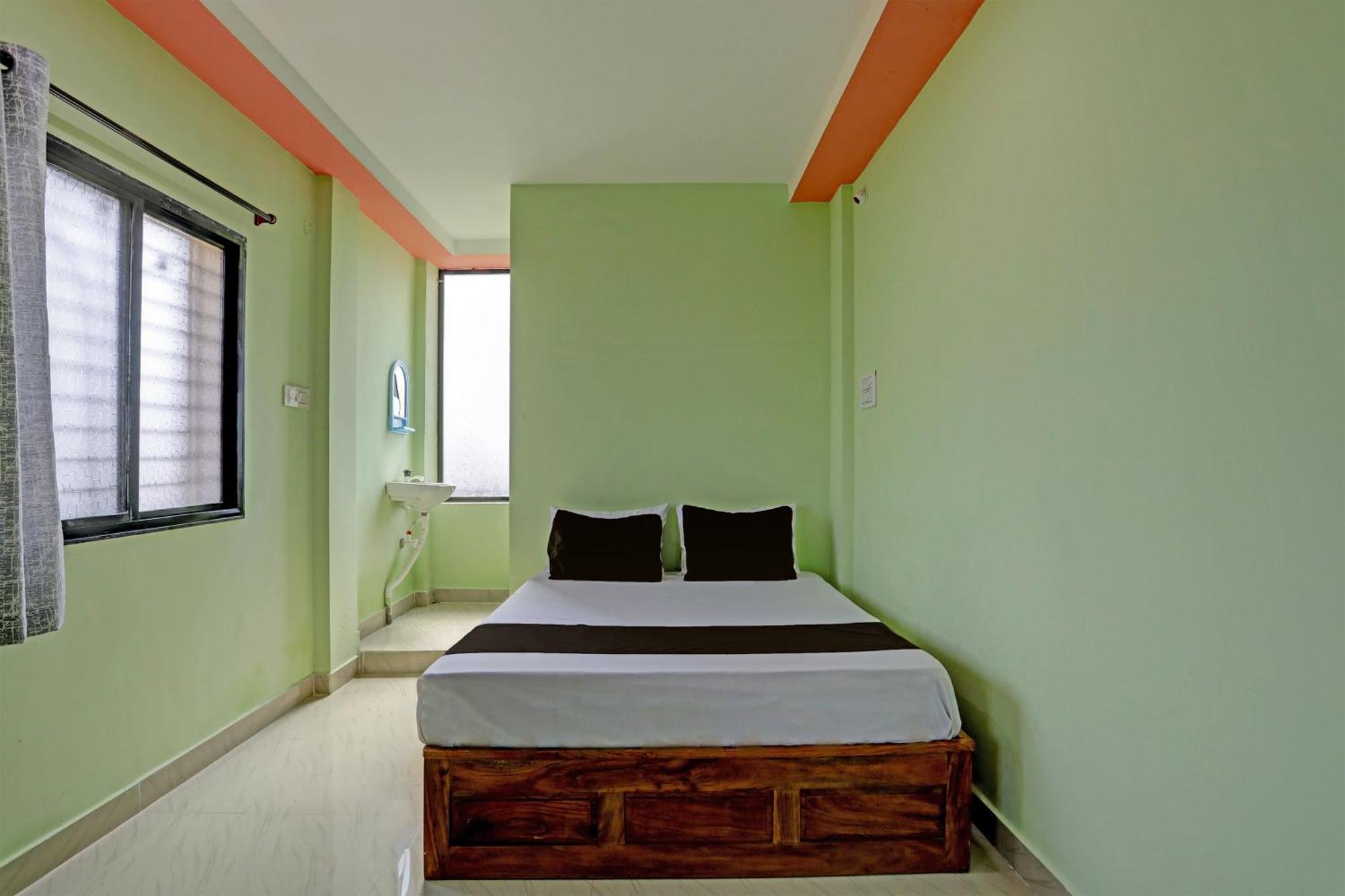 Spot On Hotel Leo Star Chandrapur Exterior photo